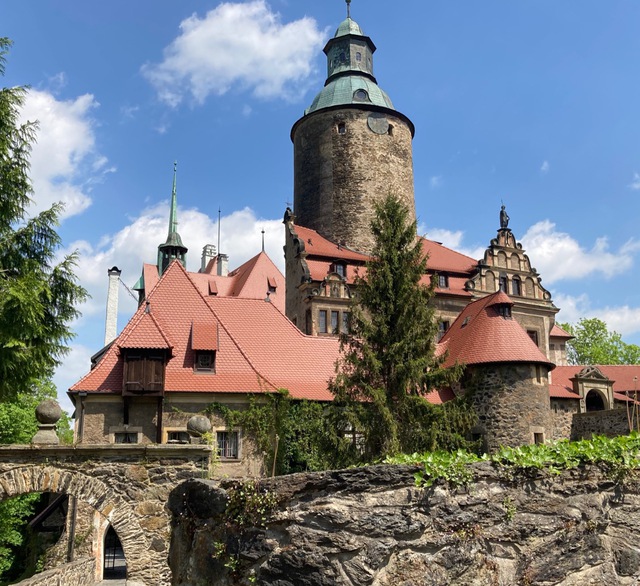 Burg-Czocha.jpeg